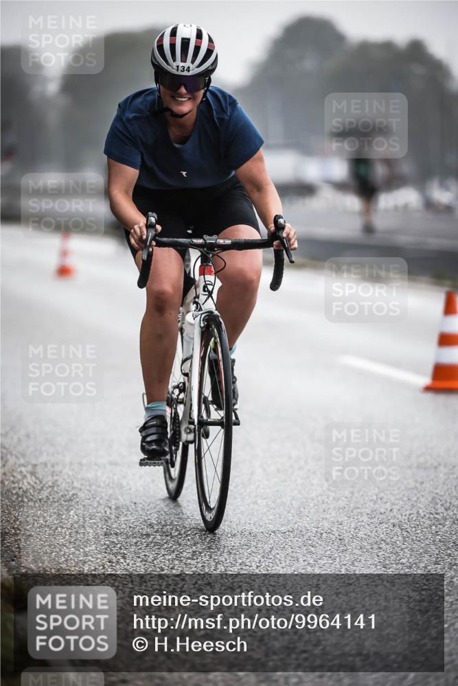 16.08.2026 - KN Förde Triathlon 2026 H.Heesch http://msf.ph/oto/9964141 16.08.2026 09:34:16 Radfahren 134, 216, 245, 258 meine-sportfotos.de