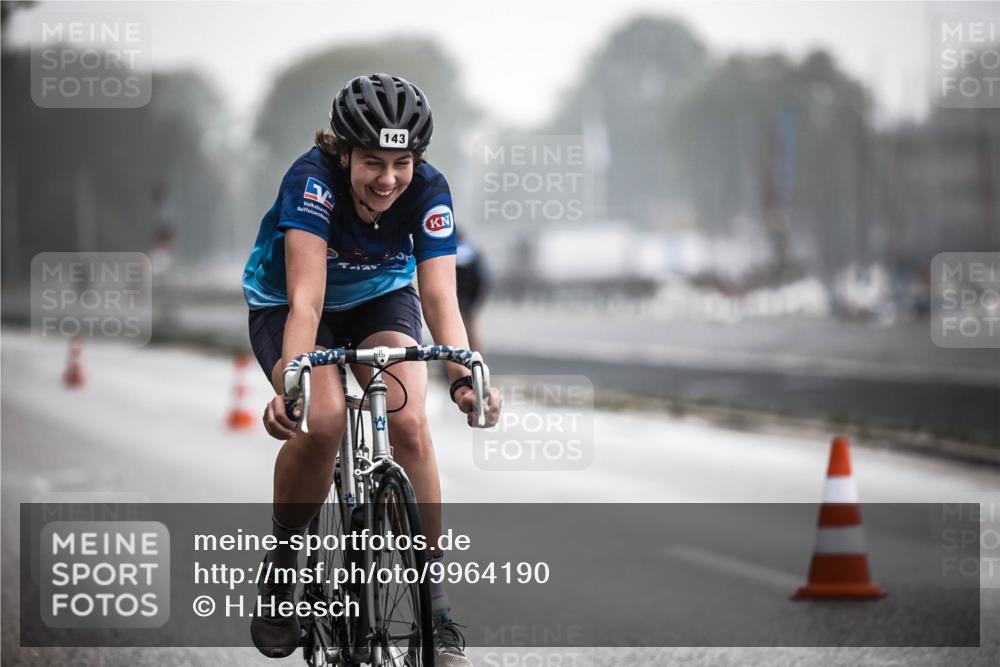 16.08.2026 - KN Förde Triathlon 2026 H.Heesch http://msf.ph/oto/9964190 16.08.2026 09:34:30 Radfahren 143, 153, 222, 255 meine-sportfotos.de