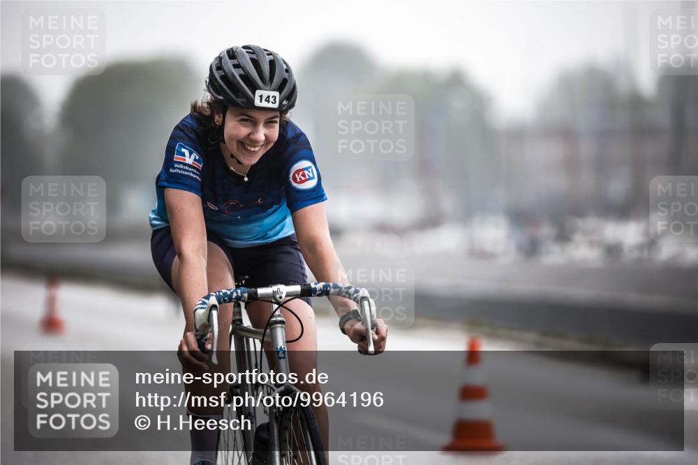 16.08.2026 - KN Förde Triathlon 2026 H.Heesch http://msf.ph/oto/9964196 16.08.2026 09:34:30 Radfahren 143, 153, 222, 255 meine-sportfotos.de