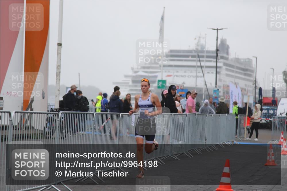16.08.2026 - KN Förde Triathlon 2026 Markus Tischler http://msf.ph/oto/9964198 16.08.2026 09:50:15 Ziel  meine-sportfotos.de