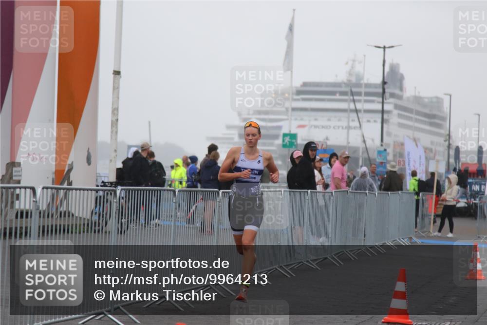 16.08.2026 - KN Förde Triathlon 2026 Markus Tischler http://msf.ph/oto/9964213 16.08.2026 09:50:16 Ziel  meine-sportfotos.de