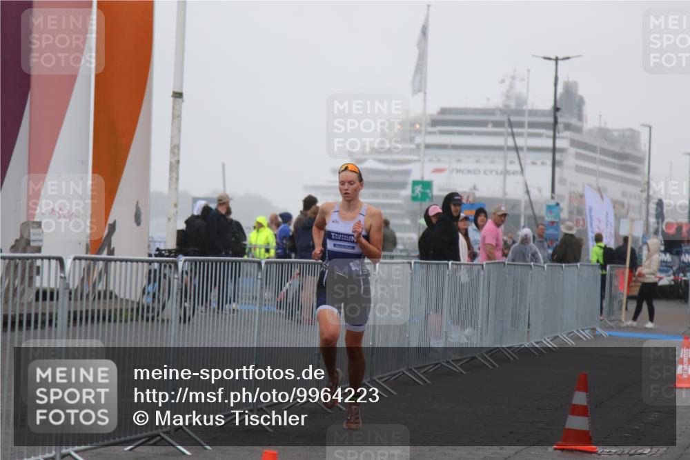 16.08.2026 - KN Förde Triathlon 2026 Markus Tischler http://msf.ph/oto/9964223 16.08.2026 09:50:16 Ziel  meine-sportfotos.de