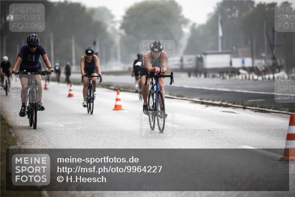 16.08.2026 - KN Förde Triathlon 2026 H.Heesch http://msf.ph/oto/9964227 16.08.2026 09:34:41 Radfahren 102, 114, 115, 155, 188, 265 meine-sportfotos.de