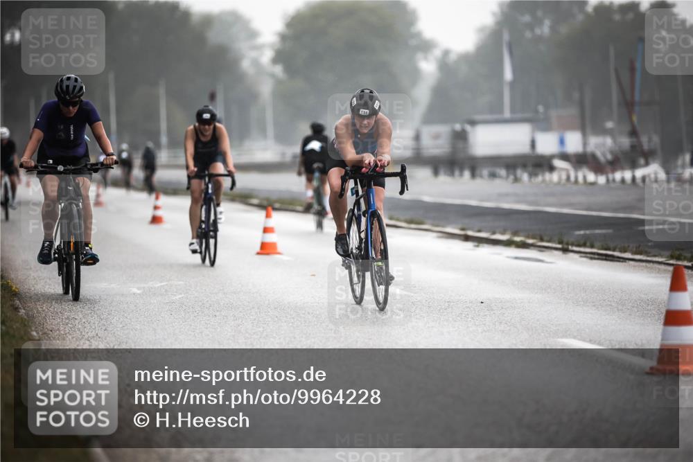 16.08.2026 - KN Förde Triathlon 2026 H.Heesch http://msf.ph/oto/9964228 16.08.2026 09:34:42 Radfahren 102, 115, 120, 155, 188, 265 meine-sportfotos.de