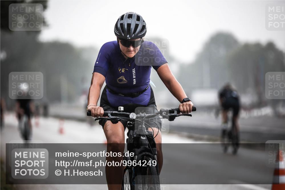 16.08.2026 - KN Förde Triathlon 2026 H.Heesch http://msf.ph/oto/9964249 16.08.2026 09:34:44 Radfahren 102, 120, 154, 155, 188, 265 meine-sportfotos.de