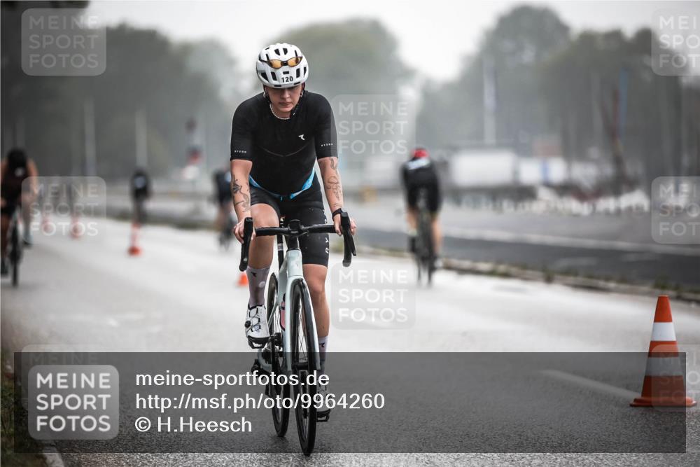 16.08.2026 - KN Förde Triathlon 2026 H.Heesch http://msf.ph/oto/9964260 16.08.2026 09:34:46 Radfahren 102, 120, 154, 155, 188, 265 meine-sportfotos.de
