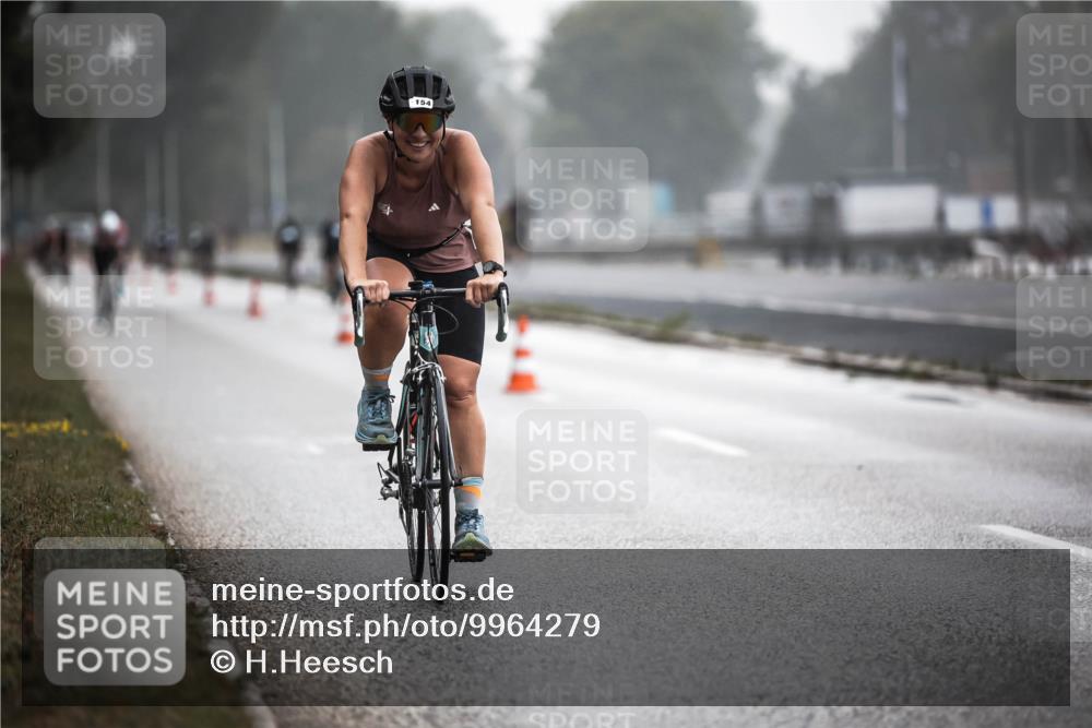 16.08.2026 - KN Förde Triathlon 2026 H.Heesch http://msf.ph/oto/9964279 16.08.2026 09:34:49 Radfahren 120, 154, 165 meine-sportfotos.de