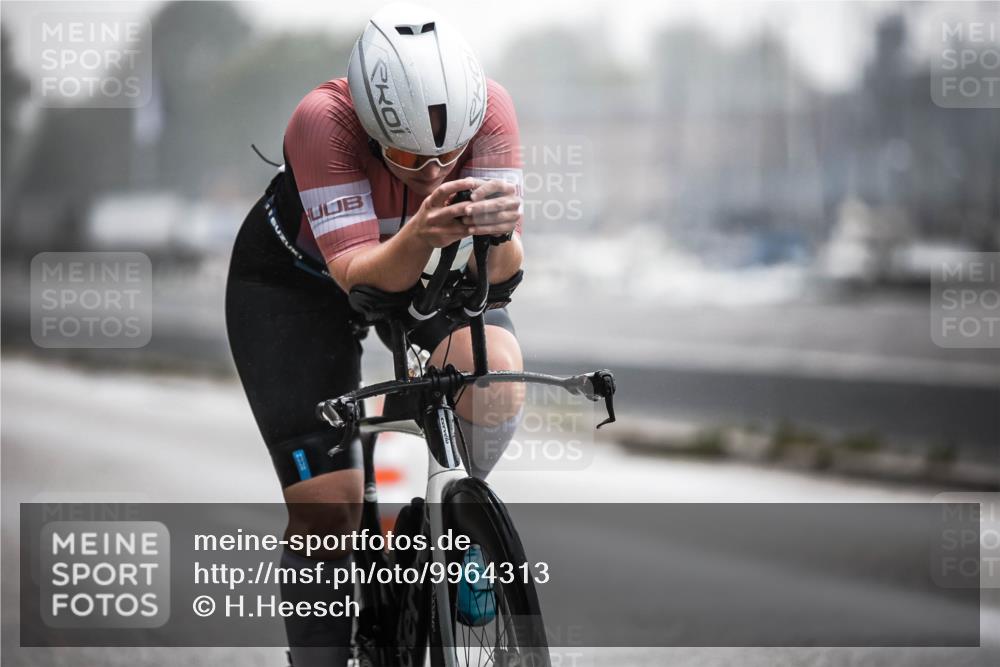 16.08.2026 - KN Förde Triathlon 2026 H.Heesch http://msf.ph/oto/9964313 16.08.2026 09:34:55 Radfahren 165, 197 meine-sportfotos.de