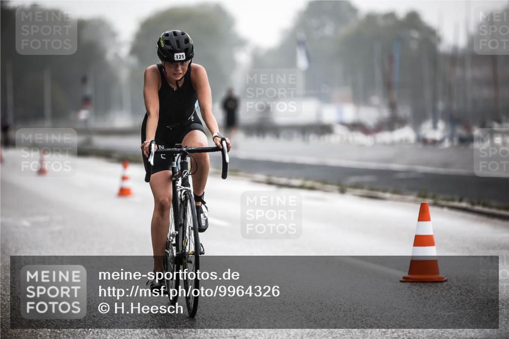 16.08.2026 - KN Förde Triathlon 2026 H.Heesch http://msf.ph/oto/9964326 16.08.2026 09:35:02 Radfahren 125, 147, 175, 197, 266, 805 meine-sportfotos.de