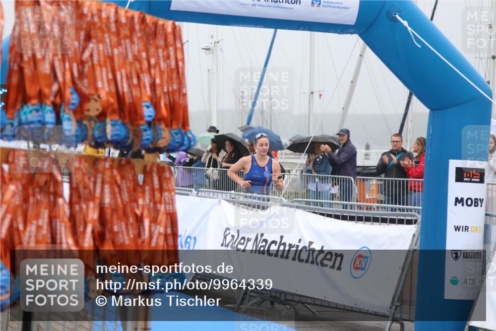 16.08.2026 - KN Förde Triathlon 2026 Markus Tischler http://msf.ph/oto/9964339 16.08.2026 09:55:37 Ziel  meine-sportfotos.de
