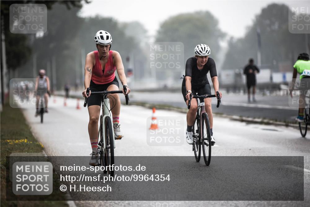 16.08.2026 - KN Förde Triathlon 2026 H.Heesch http://msf.ph/oto/9964354 16.08.2026 09:35:06 Radfahren 147, 262, 266, 805 meine-sportfotos.de