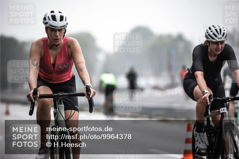 16.08.2026 - KN Förde Triathlon 2026 H.Heesch http://msf.ph/oto/9964378 16.08.2026 09:35:07 Radfahren 147, 262, 805 meine-sportfotos.de