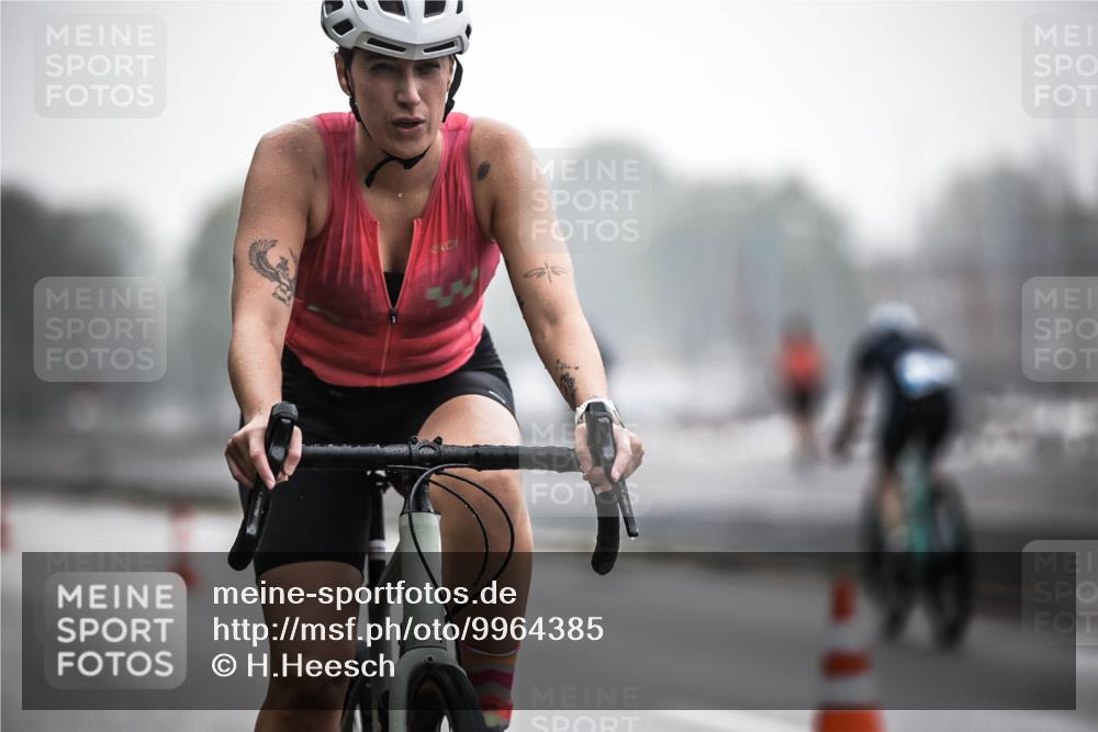 16.08.2026 - KN Förde Triathlon 2026 H.Heesch http://msf.ph/oto/9964385 16.08.2026 09:35:08 Radfahren 147, 262, 805 meine-sportfotos.de