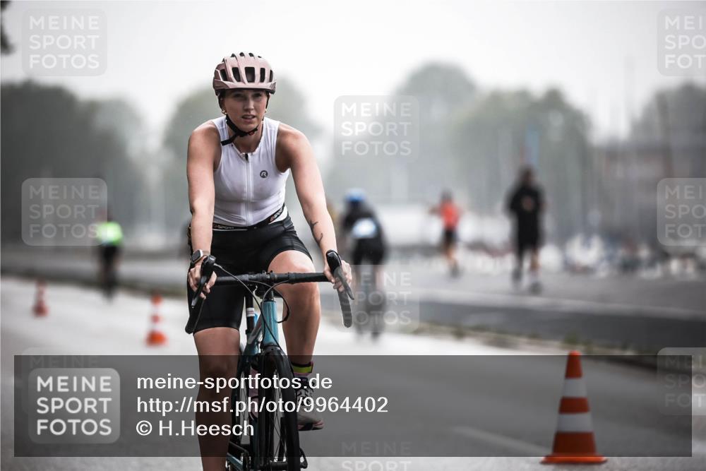 16.08.2026 - KN Förde Triathlon 2026 H.Heesch http://msf.ph/oto/9964402 16.08.2026 09:35:11 Radfahren 262 meine-sportfotos.de