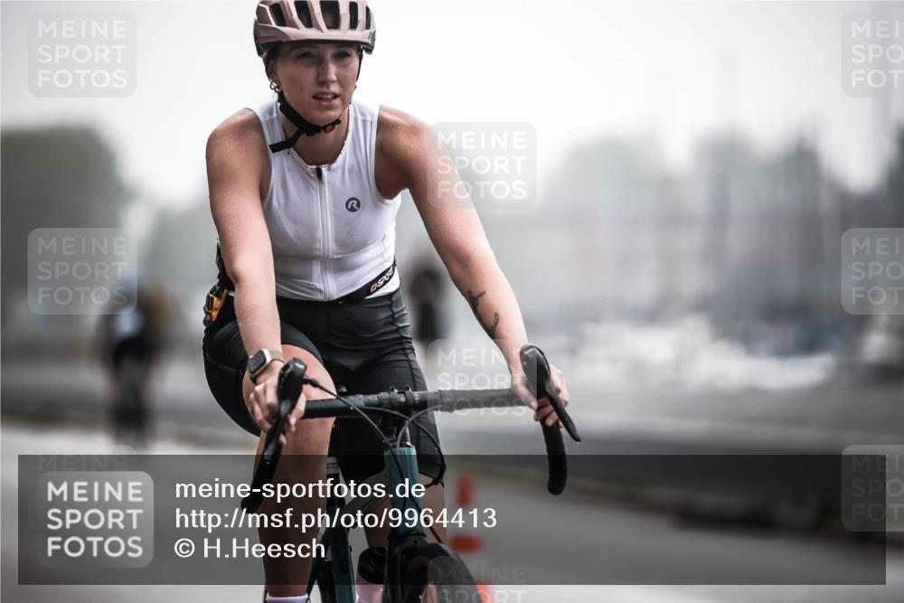 16.08.2026 - KN Förde Triathlon 2026 H.Heesch http://msf.ph/oto/9964413 16.08.2026 09:35:11 Radfahren 262 meine-sportfotos.de