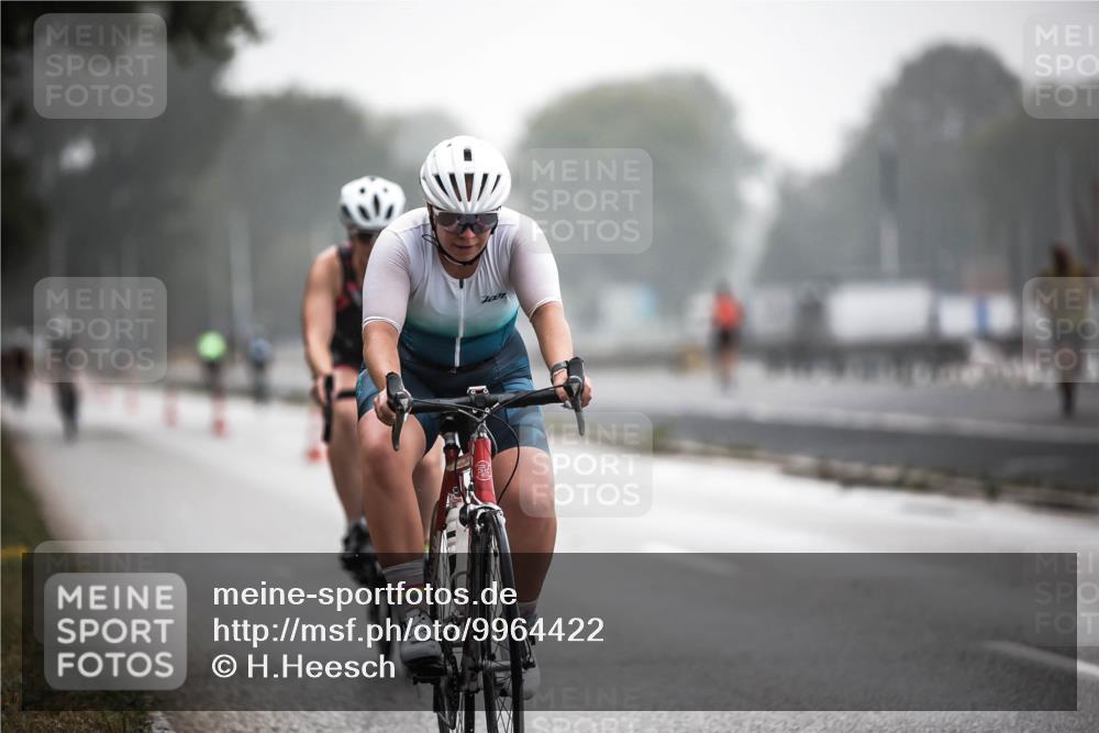 16.08.2026 - KN Förde Triathlon 2026 H.Heesch http://msf.ph/oto/9964422 16.08.2026 09:35:17 Radfahren 158, 162 meine-sportfotos.de