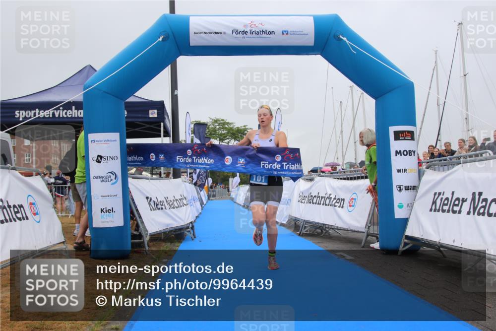 16.08.2026 - KN Förde Triathlon 2026 Markus Tischler http://msf.ph/oto/9964439 16.08.2026 10:05:41 Ziel 101, 101 meine-sportfotos.de