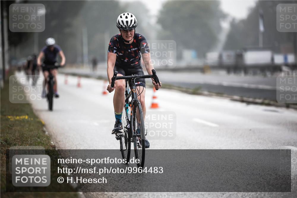 16.08.2026 - KN Förde Triathlon 2026 H.Heesch http://msf.ph/oto/9964483 16.08.2026 09:35:36 Radfahren 172, 246, 252 meine-sportfotos.de