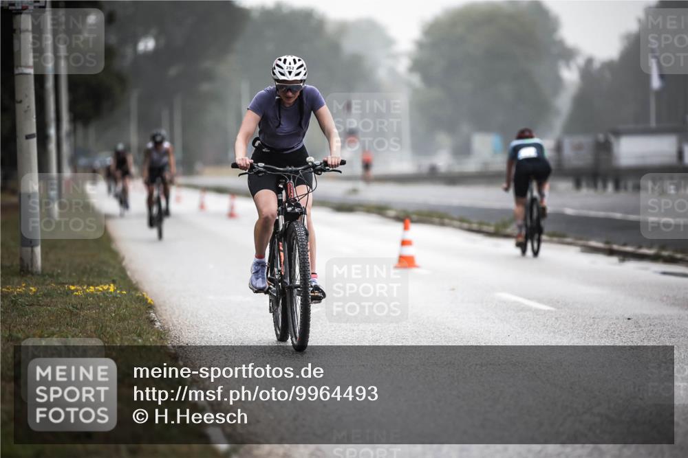 16.08.2026 - KN Förde Triathlon 2026 H.Heesch http://msf.ph/oto/9964493 16.08.2026 09:35:38 Radfahren 135, 246, 252, 263 meine-sportfotos.de