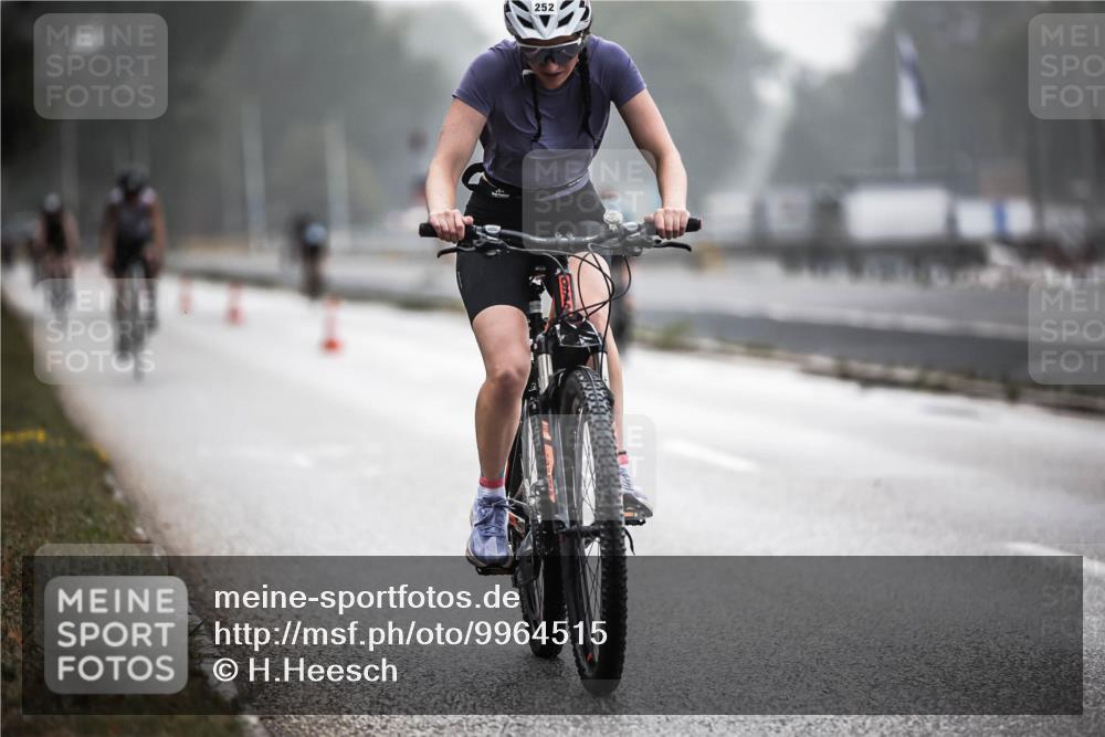 16.08.2026 - KN Förde Triathlon 2026 H.Heesch http://msf.ph/oto/9964515 16.08.2026 09:35:39 Radfahren 135, 246, 252, 263 meine-sportfotos.de