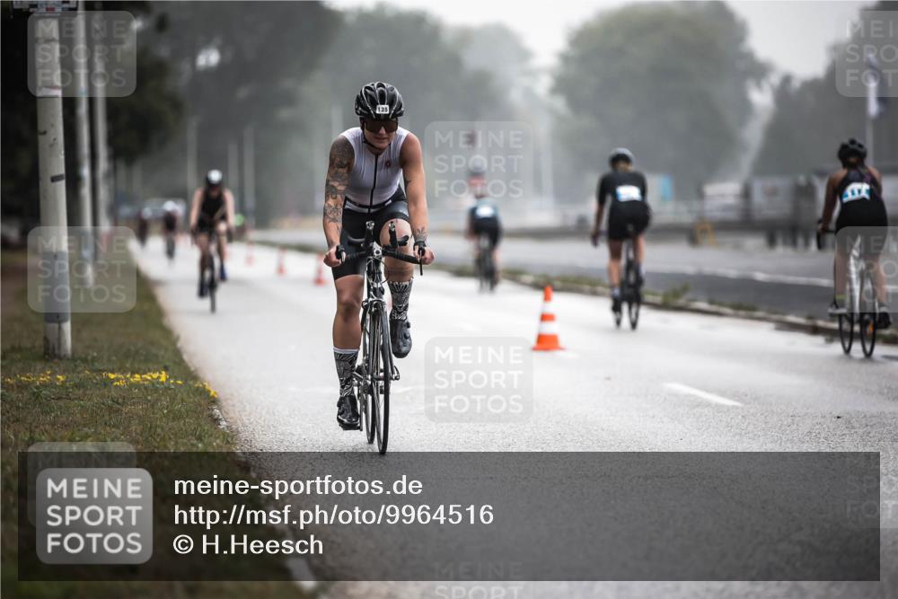 16.08.2026 - KN Förde Triathlon 2026 H.Heesch http://msf.ph/oto/9964516 16.08.2026 09:35:41 Radfahren 135, 252, 259, 263 meine-sportfotos.de