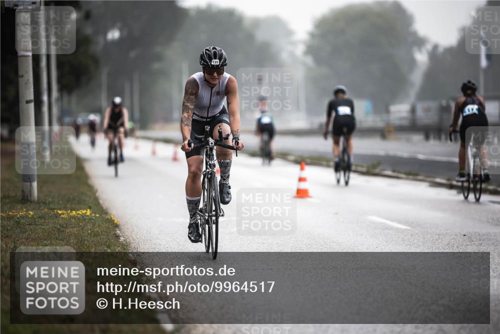 16.08.2026 - KN Förde Triathlon 2026 H.Heesch http://msf.ph/oto/9964517 16.08.2026 09:35:42 Radfahren 135, 238, 252, 259, 263 meine-sportfotos.de