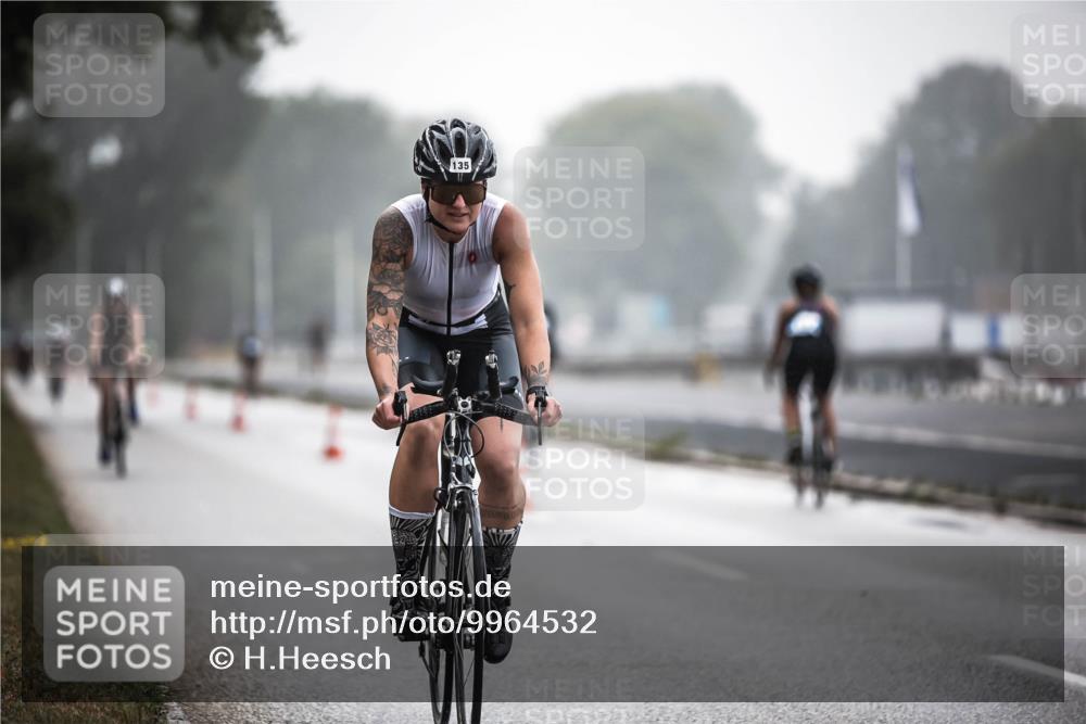 16.08.2026 - KN Förde Triathlon 2026 H.Heesch http://msf.ph/oto/9964532 16.08.2026 09:35:42 Radfahren 135, 238, 252, 259, 263 meine-sportfotos.de