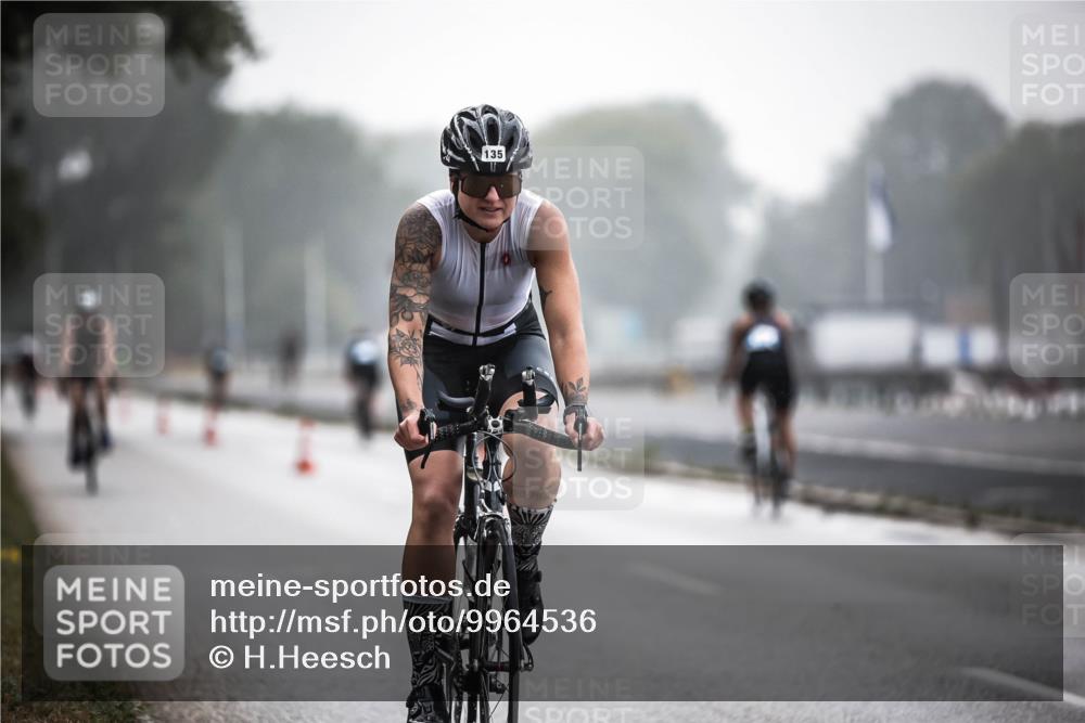 16.08.2026 - KN Förde Triathlon 2026 H.Heesch http://msf.ph/oto/9964536 16.08.2026 09:35:42 Radfahren 135, 238, 252, 259, 263 meine-sportfotos.de
