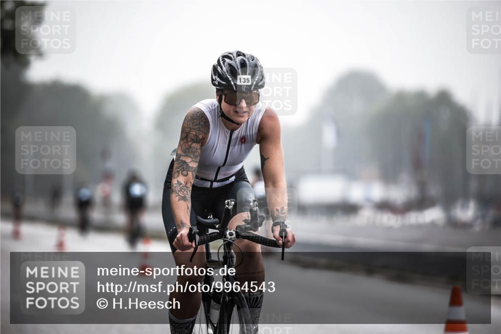 16.08.2026 - KN Förde Triathlon 2026 H.Heesch http://msf.ph/oto/9964543 16.08.2026 09:35:43 Radfahren 135, 238, 259, 263 meine-sportfotos.de