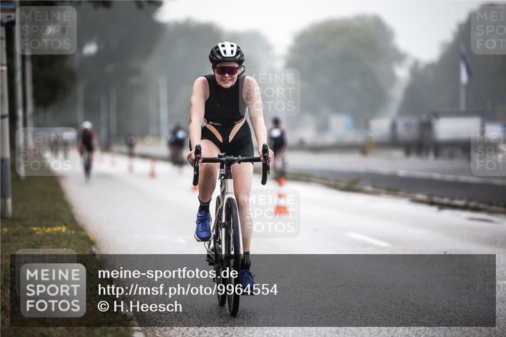 16.08.2026 - KN Förde Triathlon 2026 H.Heesch http://msf.ph/oto/9964554 16.08.2026 09:35:46 Radfahren 238, 259 meine-sportfotos.de