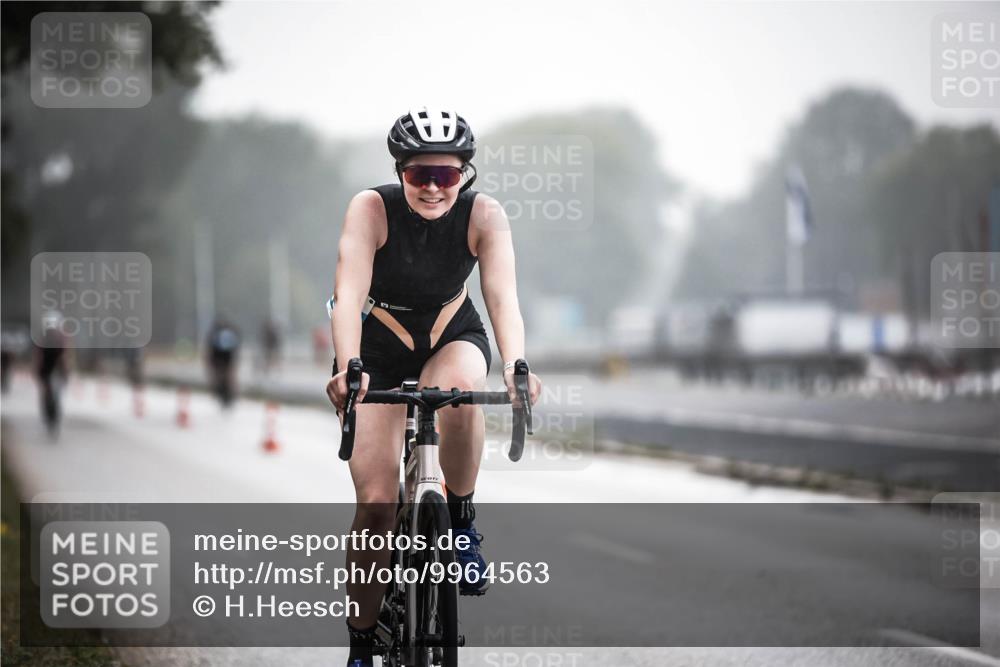 16.08.2026 - KN Förde Triathlon 2026 H.Heesch http://msf.ph/oto/9964563 16.08.2026 09:35:47 Radfahren 195, 238, 259 meine-sportfotos.de