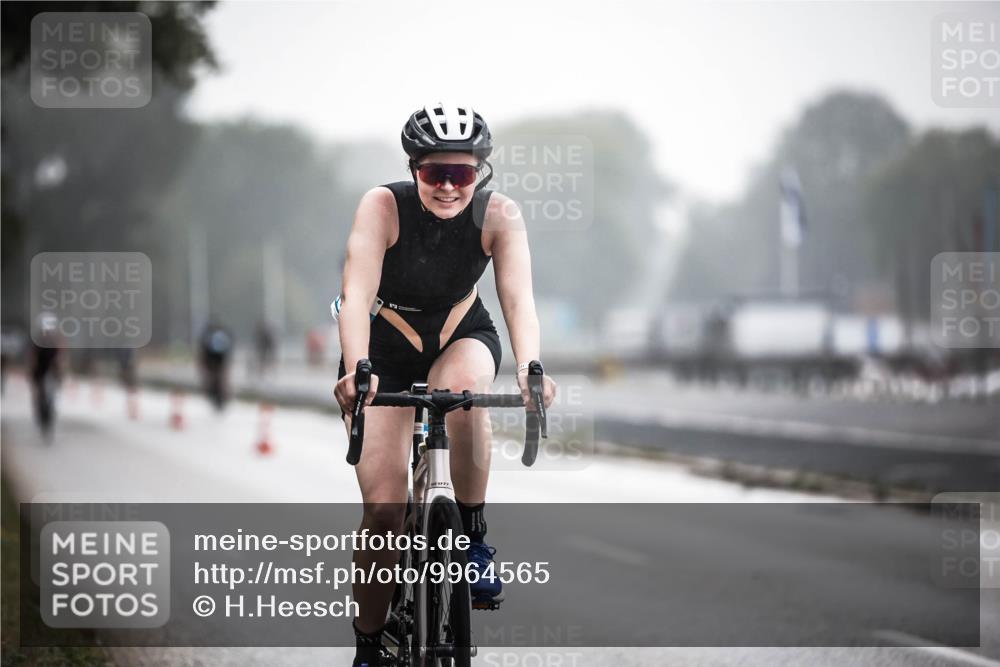 16.08.2026 - KN Förde Triathlon 2026 H.Heesch http://msf.ph/oto/9964565 16.08.2026 09:35:47 Radfahren 195, 238, 259 meine-sportfotos.de