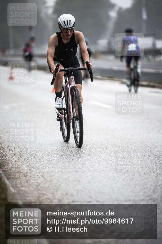 16.08.2026 - KN Förde Triathlon 2026 H.Heesch http://msf.ph/oto/9964617 16.08.2026 09:36:00 Radfahren 164, 187, 189, 198, 247 meine-sportfotos.de