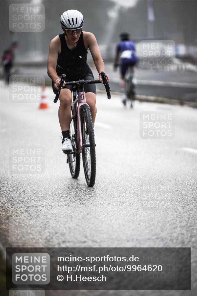 16.08.2026 - KN Förde Triathlon 2026 H.Heesch http://msf.ph/oto/9964620 16.08.2026 09:36:00 Radfahren 164, 187, 189, 198, 247 meine-sportfotos.de