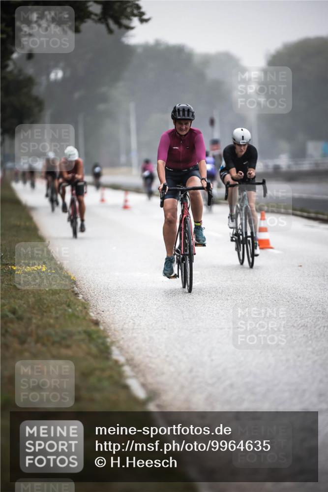 16.08.2026 - KN Förde Triathlon 2026 H.Heesch http://msf.ph/oto/9964635 16.08.2026 09:36:04 Radfahren 124, 150, 164, 166, 178, 187, 192, 198, 247, 261 meine-sportfotos.de
