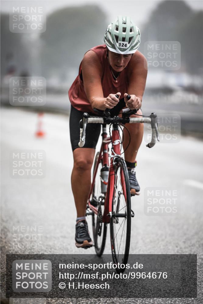 16.08.2026 - KN Förde Triathlon 2026 H.Heesch http://msf.ph/oto/9964676 16.08.2026 09:36:08 Radfahren 109, 124, 138, 150, 156, 164, 166, 178, 187, 192, 243, 261 meine-sportfotos.de
