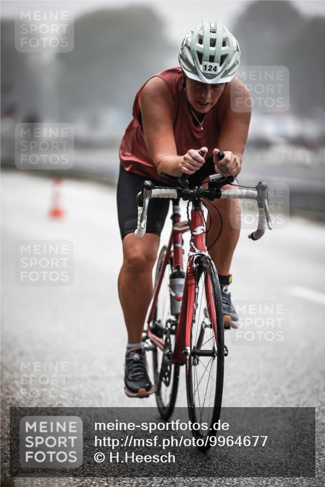 16.08.2026 - KN Förde Triathlon 2026 H.Heesch http://msf.ph/oto/9964677 16.08.2026 09:36:08 Radfahren 109, 124, 138, 150, 156, 164, 166, 178, 187, 192, 243, 261 meine-sportfotos.de