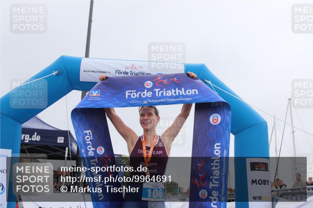 16.08.2026 - KN Förde Triathlon 2026 Markus Tischler http://msf.ph/oto/9964691 16.08.2026 10:07:18 Ziel  meine-sportfotos.de