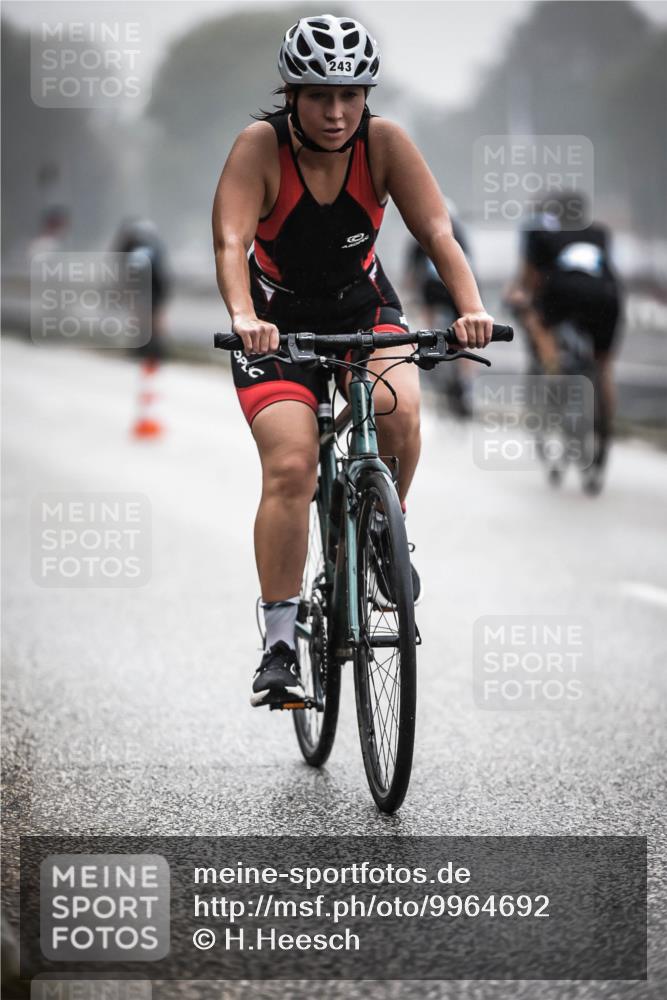 16.08.2026 - KN Förde Triathlon 2026 H.Heesch http://msf.ph/oto/9964692 16.08.2026 09:36:12 Radfahren 109, 138, 156, 186, 243 meine-sportfotos.de
