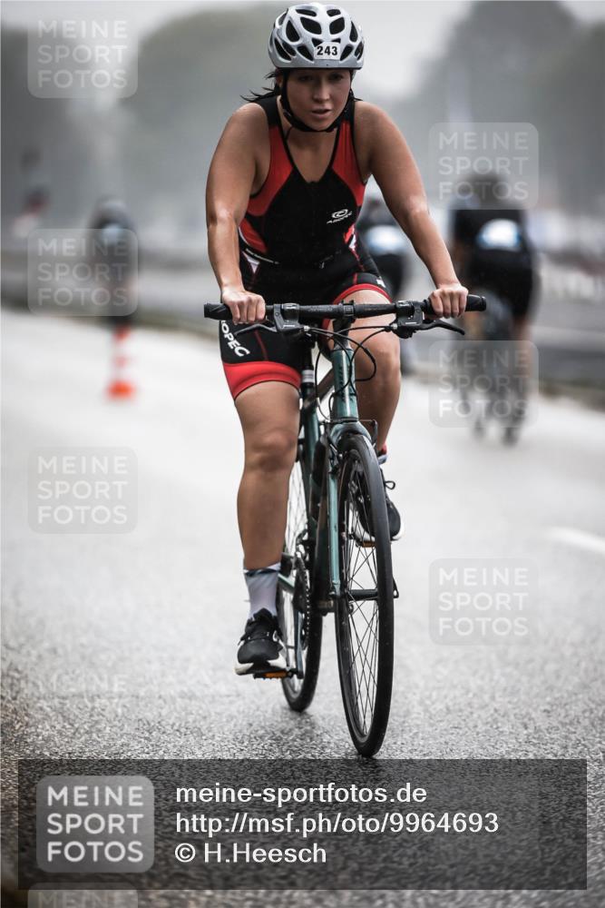 16.08.2026 - KN Förde Triathlon 2026 H.Heesch http://msf.ph/oto/9964693 16.08.2026 09:36:12 Radfahren 109, 138, 156, 186, 243 meine-sportfotos.de