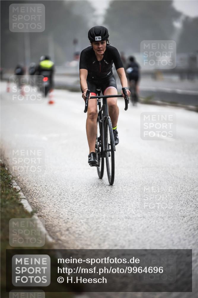 16.08.2026 - KN Förde Triathlon 2026 H.Heesch http://msf.ph/oto/9964696 16.08.2026 09:36:19 Radfahren 170, 183 meine-sportfotos.de