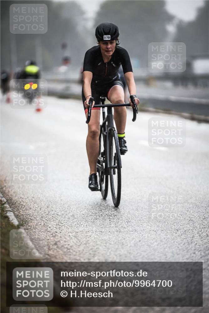 16.08.2026 - KN Förde Triathlon 2026 H.Heesch http://msf.ph/oto/9964700 16.08.2026 09:36:20 Radfahren 170, 174, 183 meine-sportfotos.de