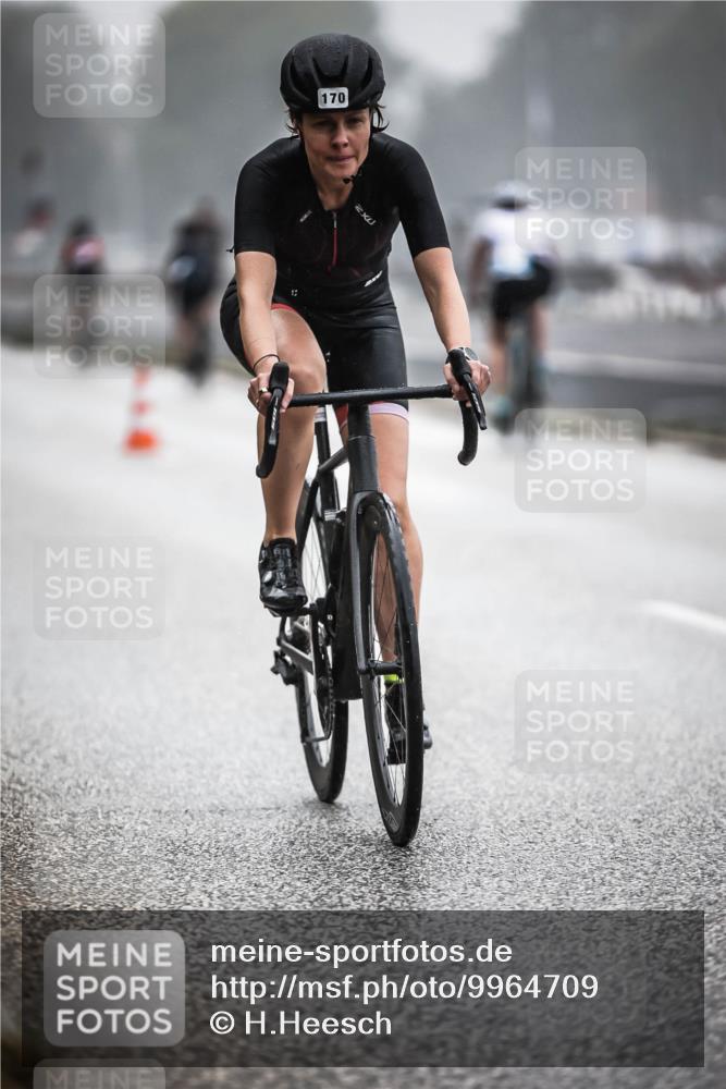 16.08.2026 - KN Förde Triathlon 2026 H.Heesch http://msf.ph/oto/9964709 16.08.2026 09:36:20 Radfahren 170, 174, 183 meine-sportfotos.de