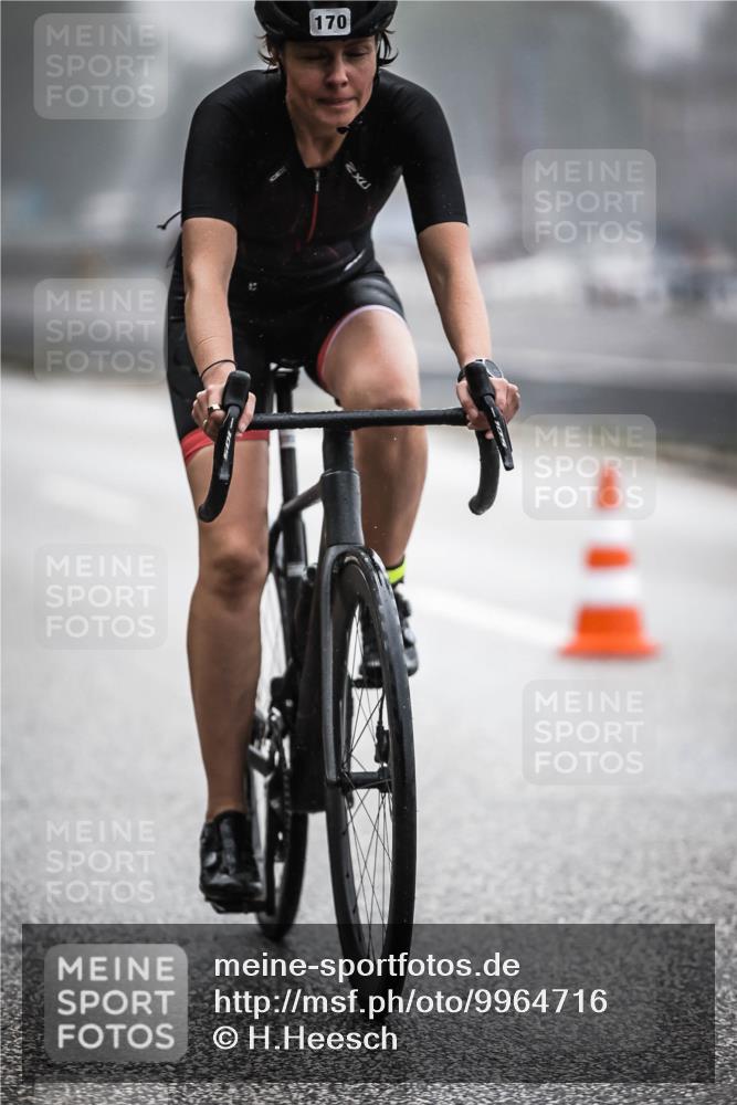 16.08.2026 - KN Förde Triathlon 2026 H.Heesch http://msf.ph/oto/9964716 16.08.2026 09:36:20 Radfahren 170, 174, 183 meine-sportfotos.de