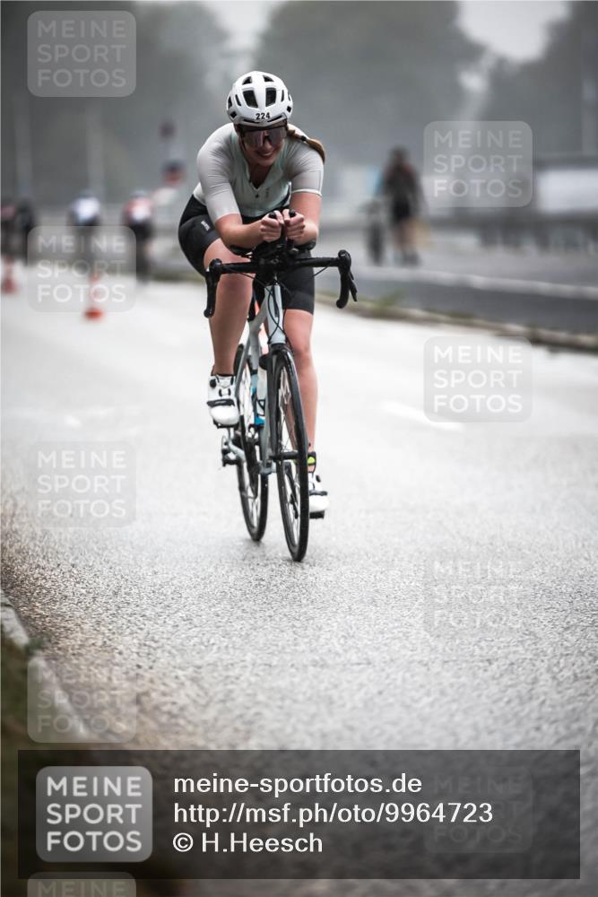 16.08.2026 - KN Förde Triathlon 2026 H.Heesch http://msf.ph/oto/9964723 16.08.2026 09:36:27 Radfahren 103, 174, 224 meine-sportfotos.de