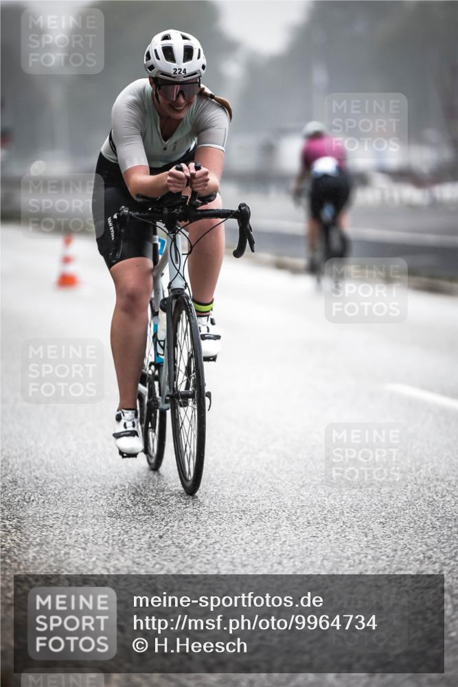 16.08.2026 - KN Förde Triathlon 2026 H.Heesch http://msf.ph/oto/9964734 16.08.2026 09:36:27 Radfahren 103, 174, 224 meine-sportfotos.de
