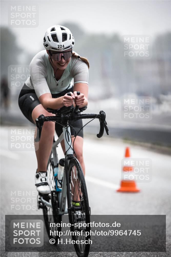 16.08.2026 - KN Förde Triathlon 2026 H.Heesch http://msf.ph/oto/9964745 16.08.2026 09:36:28 Radfahren 103, 174, 224 meine-sportfotos.de