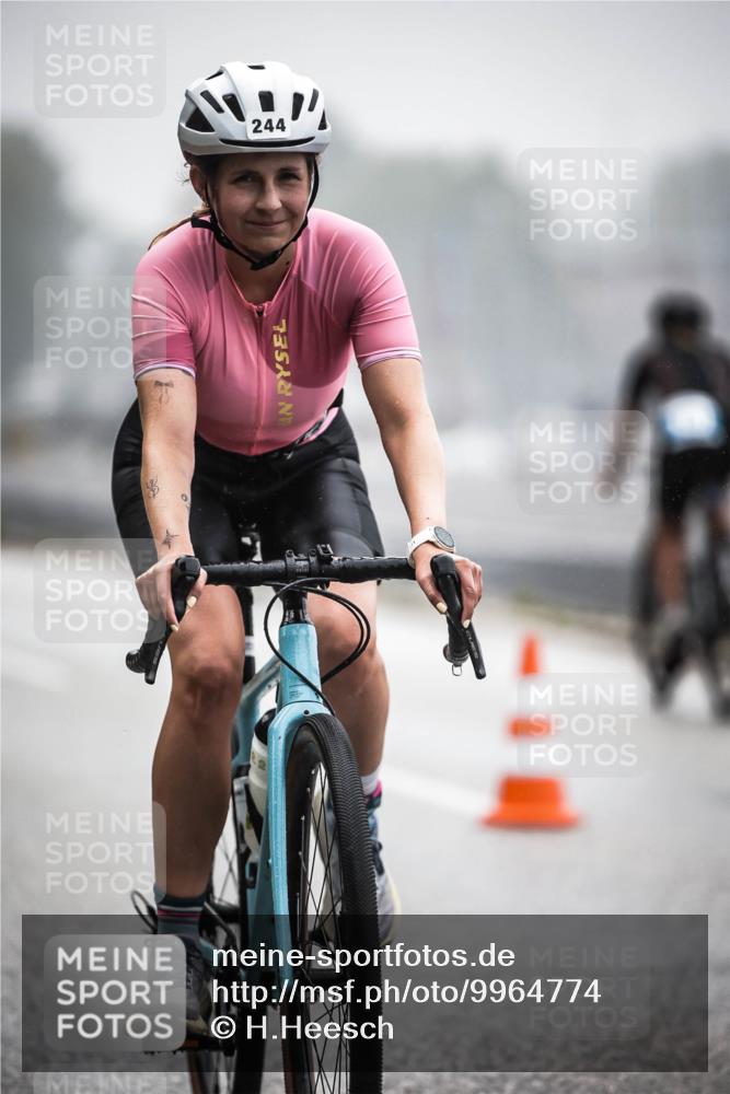 16.08.2026 - KN Förde Triathlon 2026 H.Heesch http://msf.ph/oto/9964774 16.08.2026 09:36:37 Radfahren 168, 244, 253 meine-sportfotos.de