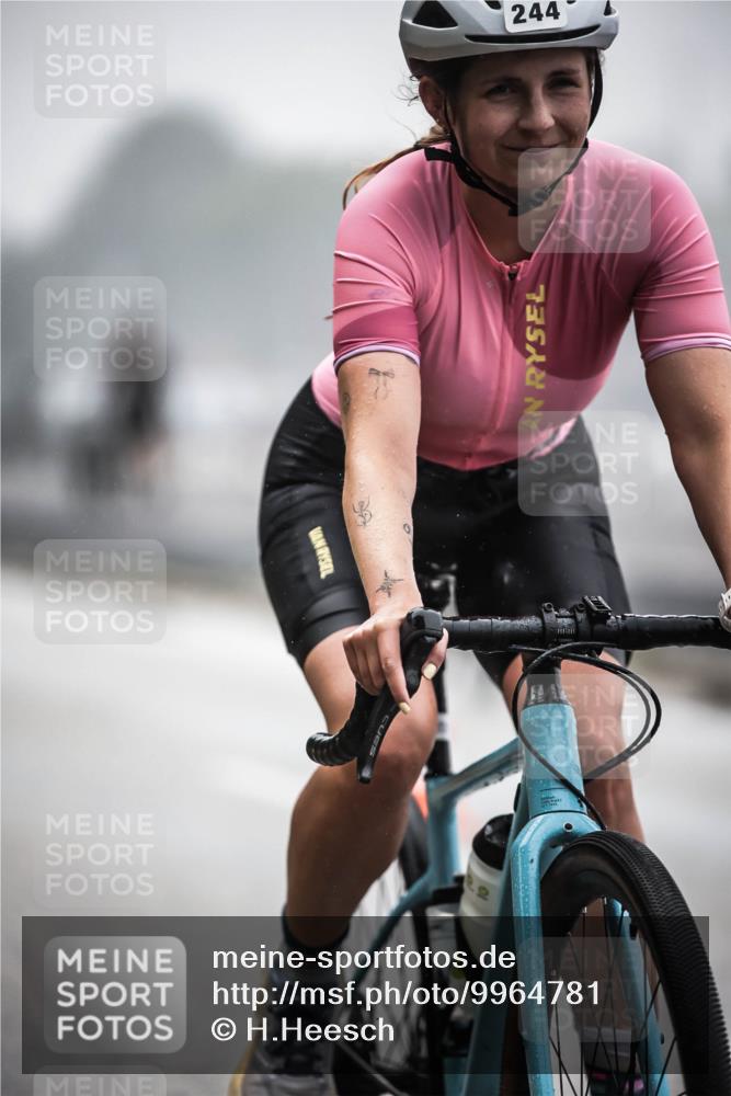 16.08.2026 - KN Förde Triathlon 2026 H.Heesch http://msf.ph/oto/9964781 16.08.2026 09:36:37 Radfahren 168, 244, 253 meine-sportfotos.de