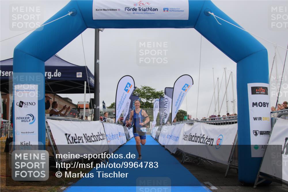 16.08.2026 - KN Förde Triathlon 2026 Markus Tischler http://msf.ph/oto/9964783 16.08.2026 10:11:05 Ziel 104, 104 meine-sportfotos.de
